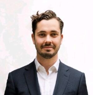 Jamie Hobman headshot